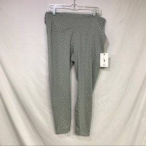 NWT Nike Yoga Leggings - Gray with White - Size XXL